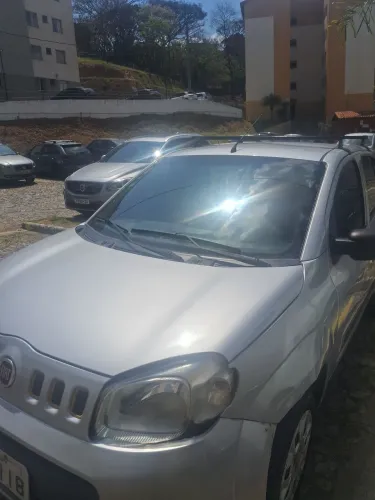 Fiat Uno Vivace Celeb. 1.0 EVO F.flex 8V 5P 2014