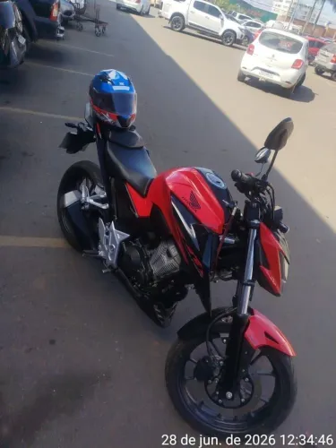 VENDO CB TWISTER 300F ABS 2023 - IMPECÁVEL