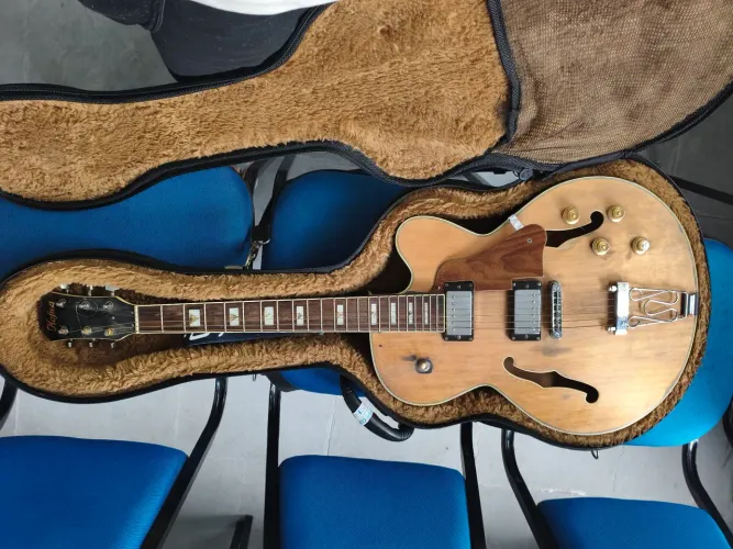 Guitarra Semiacústica Hofma HG285c + Case Rígido - Excelente Estado
