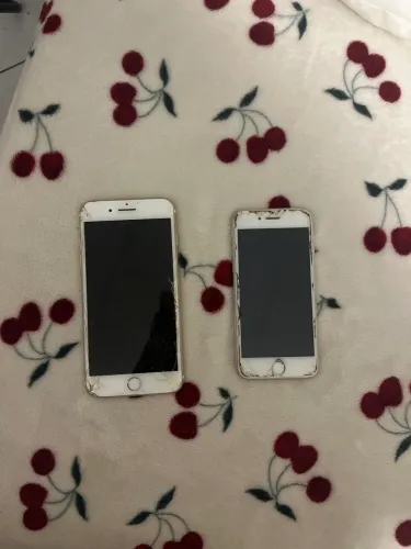 iPhone para retirada de peças