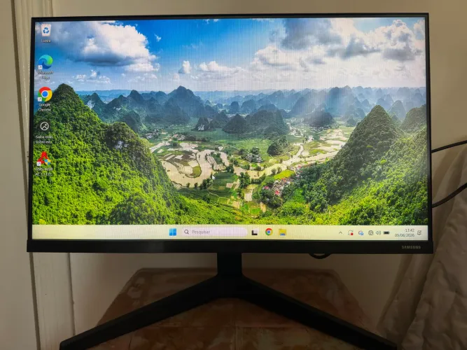 Monitor Samsung T350 - 24 Pol