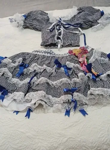 VESTIDO DE FESTA JUNINA / CAIPIRA  LUXO (ALTA COSTURA - CONFECCIONADO À MÃO)