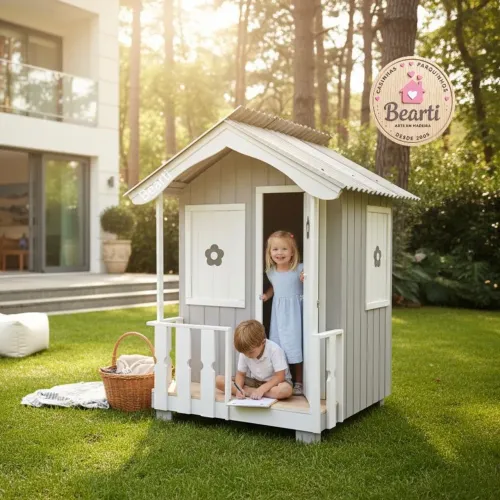 Casinha de madeira Infantil cs009 cinza com varanda, meninas e meninos