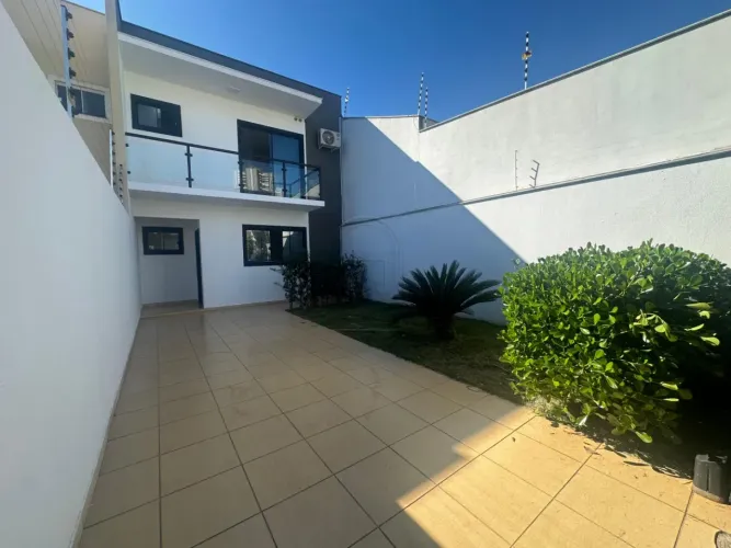 Sobrado geminado para locação - proximo ao shooping Catuai Londrina PR