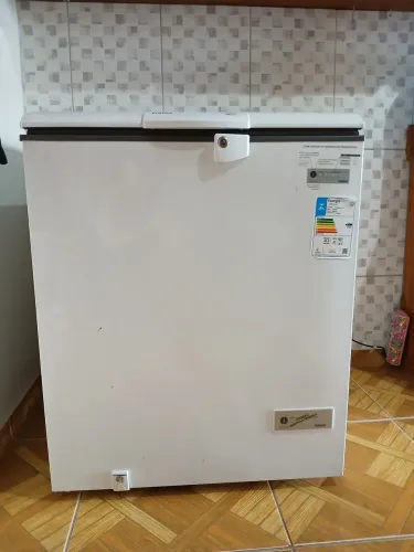 Vendo freezer consul