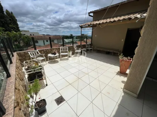 Cobertura à venda, 4 quartos, 2 suítes, 2 vagas, Santa Amélia - Belo Horizonte/MG