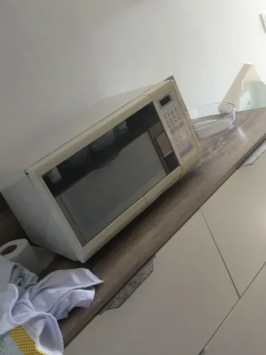 Microondas Panasonic 27L