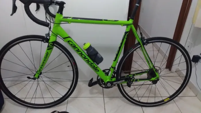 Bicicleta Cannondale Cad 8 