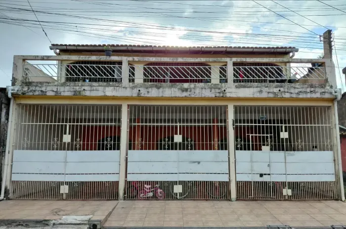 Vendo casa dois andares em Ananindeua