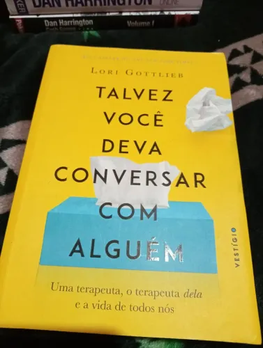 Livro Talvez Você Deva Conversar Com Alguém - Lori Gottlieb