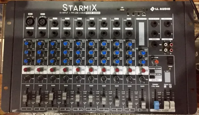 Mesa LL Áudio StarMix Mixer S1002D 10-Input + FM-USB 2- Bus. Perguntas *