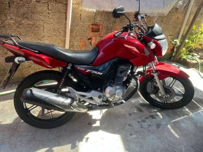 Vende -se moto