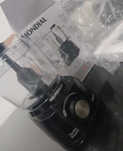 Vendo Panela elétrica multifuncional  150,00  triturador nunca usado 100,00  Churrasqueira