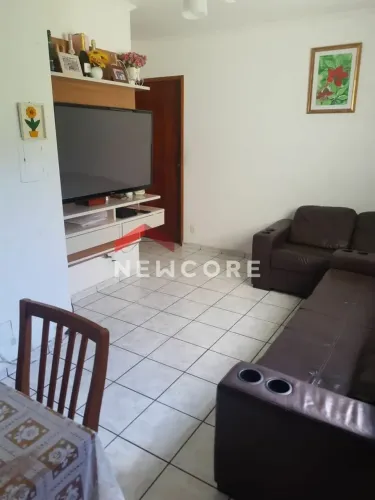 Apartamento em Estrada Presidente Juscelino Kubitschek de Oliveira - Jardim dos Pimentas -