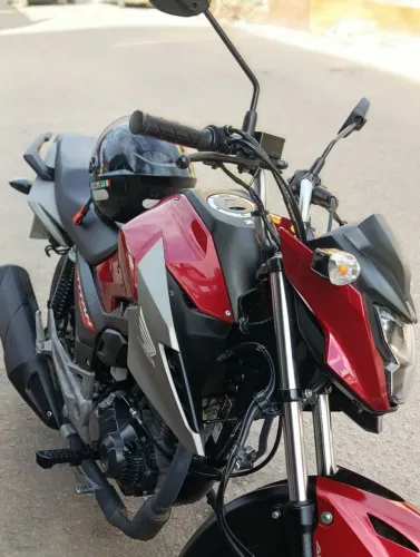 Titan 160 2026 