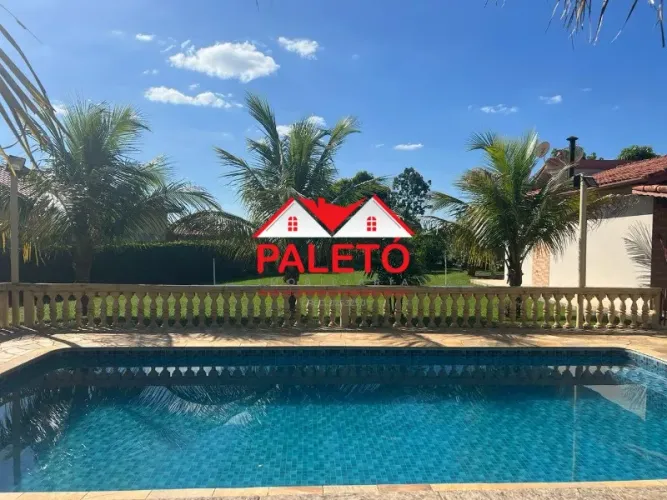 Chácara 1303 m² com piscina a venda na cidade de Porangaba, Aceita Financiamento bancária