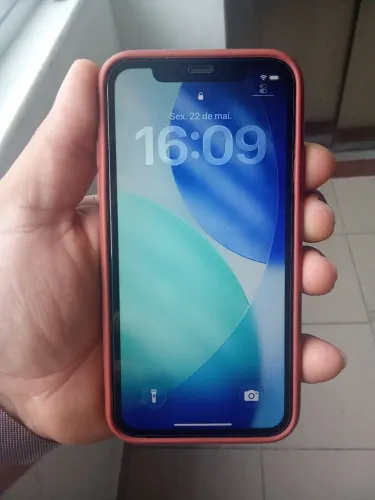 iPhone 11