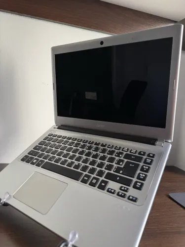 Notebook Acer V5