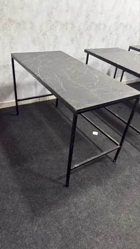 Mesa para escritório