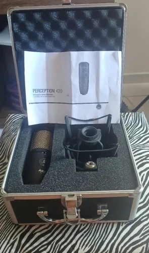 MICROFONE CONDENSADOR AKG PERCEPTION 420