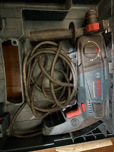 MARTELETE BOSCH 127v