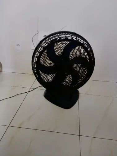 ventilador turbo somente 100 reais não gira