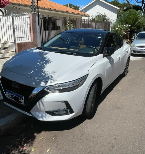 Nissan Sentra Exclu. Int. Premium 2.0 16V Aut. 2023