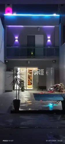 Casa na Vila Oliveira com 4 suítes