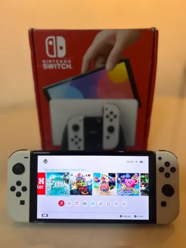 Vendo Nintendo Switch OLED desbloqueado