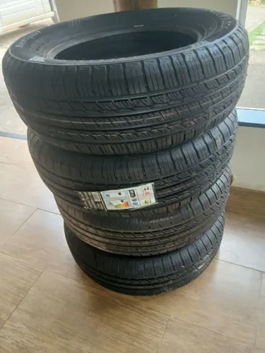 Pneus