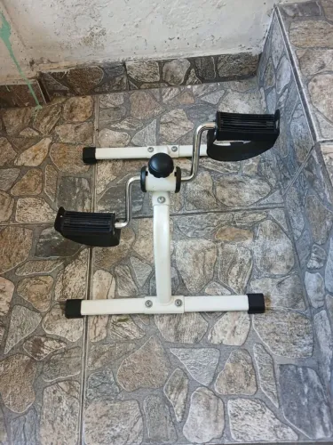 Pedaleira/ bicicleta ergométrica