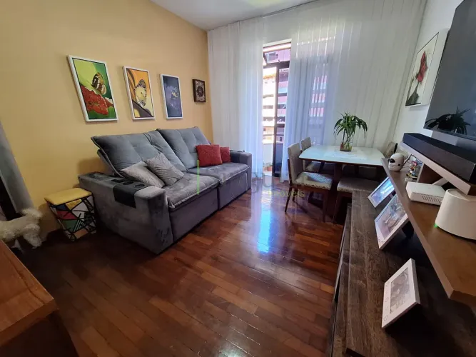 Apartamento 2 Quartos, Suíte e Vaga de Garagem no São Mateus!