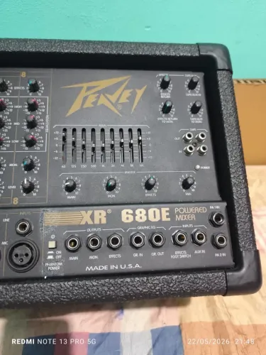 Cabeçote peavey 8 canais XR 680 