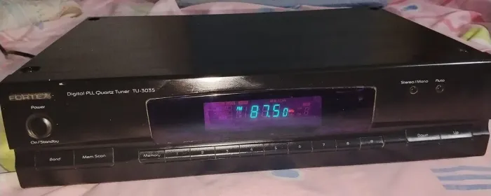 sintonizador de rádio Fortex Digital PLL Quartz Tuner TU-3035.