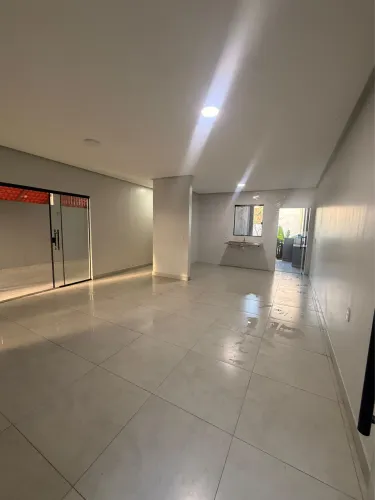 ALUGA-SE casa Bairro Vila rica
