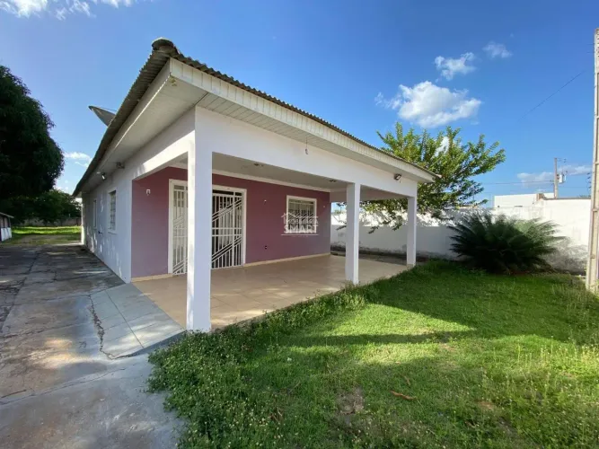 Casa com 3 quartos, Aeroporto - Boa Vista