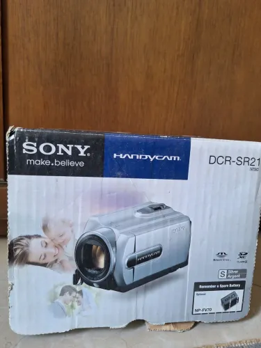 Câmera Sony handycam DCR SR21