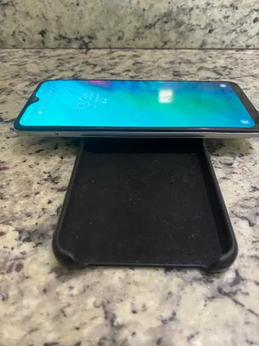 Samsung A30 semi novo