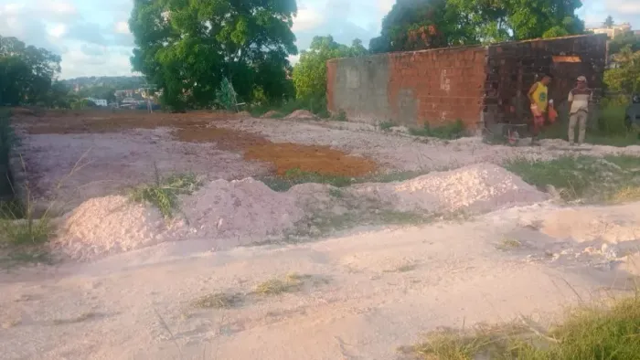 Terreno gigante 10x20 na ur10, Ibura.