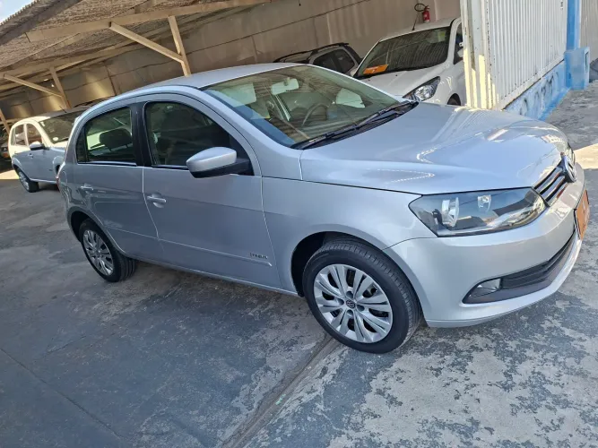 Volkswagen Gol (novo) 1.0 MI Total Flex 8V 4P 2014