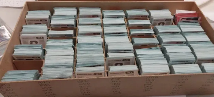 Venha completar seu álbum 2026 sem burocracia.