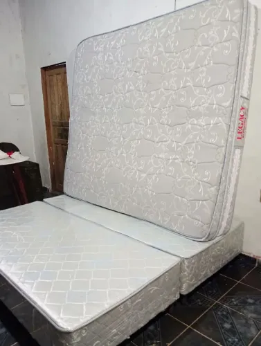 Cama Super King Bases + Colchão De Molas Ensacadas higienizada