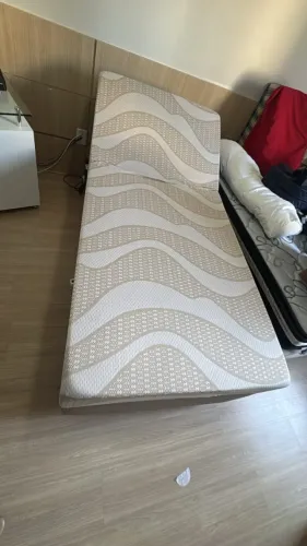 CAMA MOTORIZADA CENTAURO BEGE COM COLCHAO SEM GRADE SEM RODIZIOS PILATI