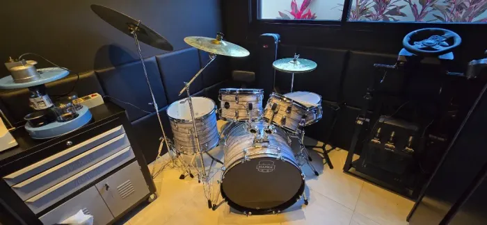 Bateria MAPEX Comet + Pratos Zildjian + Pedal duplo Mapex