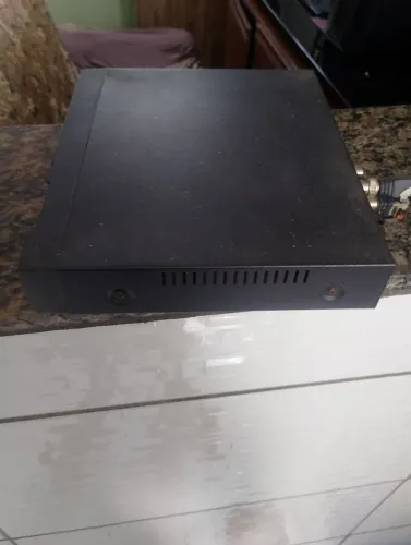 Vendo gravado digital de vídeo (DVR) valor: 450