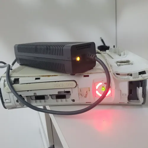 Xbox 360 FAT + Fonte
