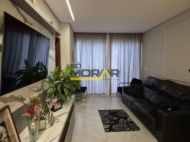 Apartamento / Área Privativa com 3 Quartos (1 suíte) à venda / aluguel no bairro da Graça,