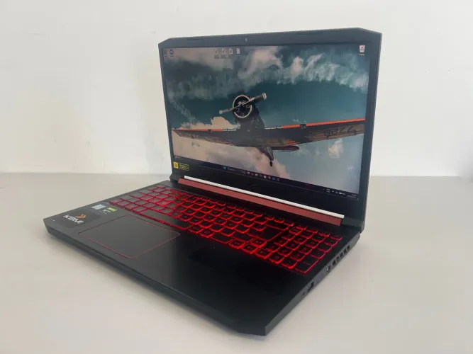 Notebook Acer Nitro 5 | 32GB RAM | Core i5 - 9300H | 224 GB armazenamento