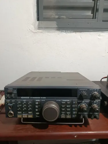 HF Kenwood TS-450S