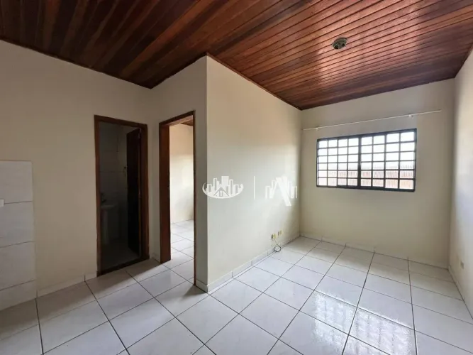Casa com 1 quarto para alugar, 35 m² por R$ 850/mês - Jardim Piza - Londrina/PR